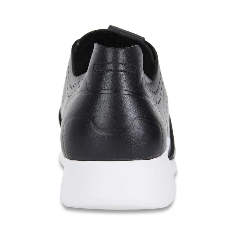 Bolt Sneaker in Black Leather