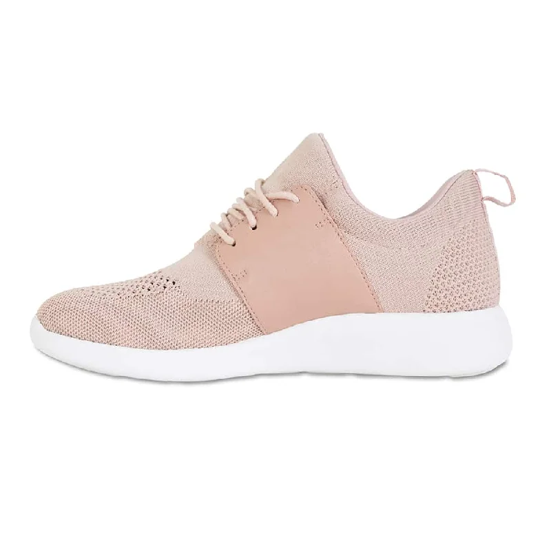 Guru Sneaker in Blush Fabric