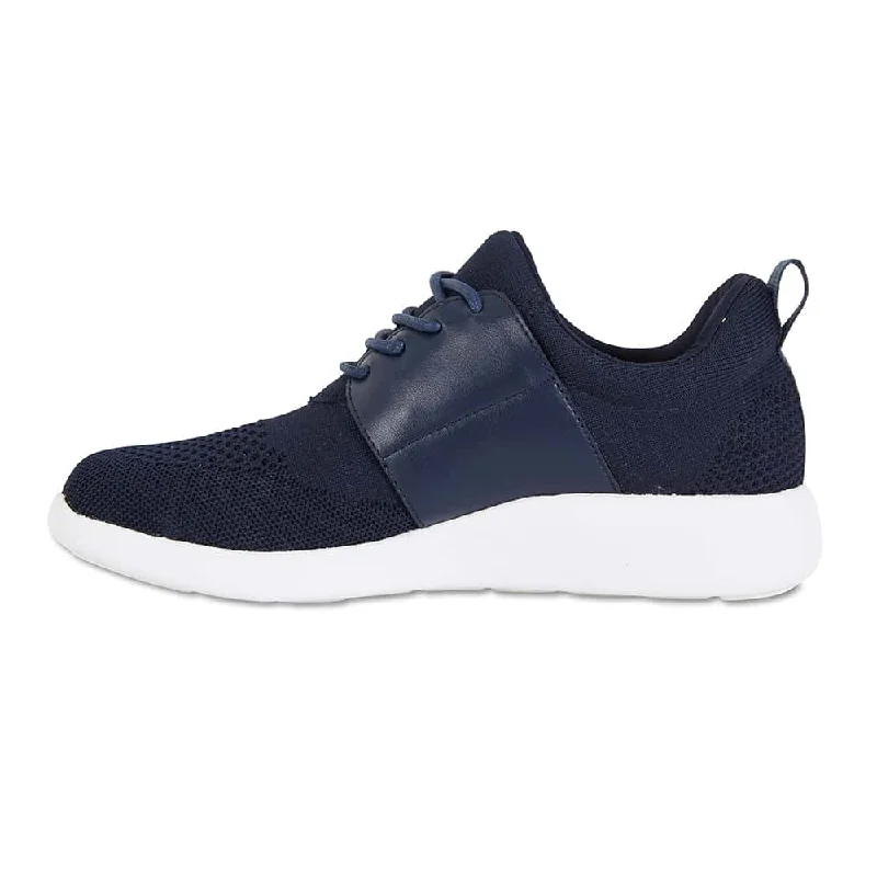 Guru Sneaker in Navy Fabric