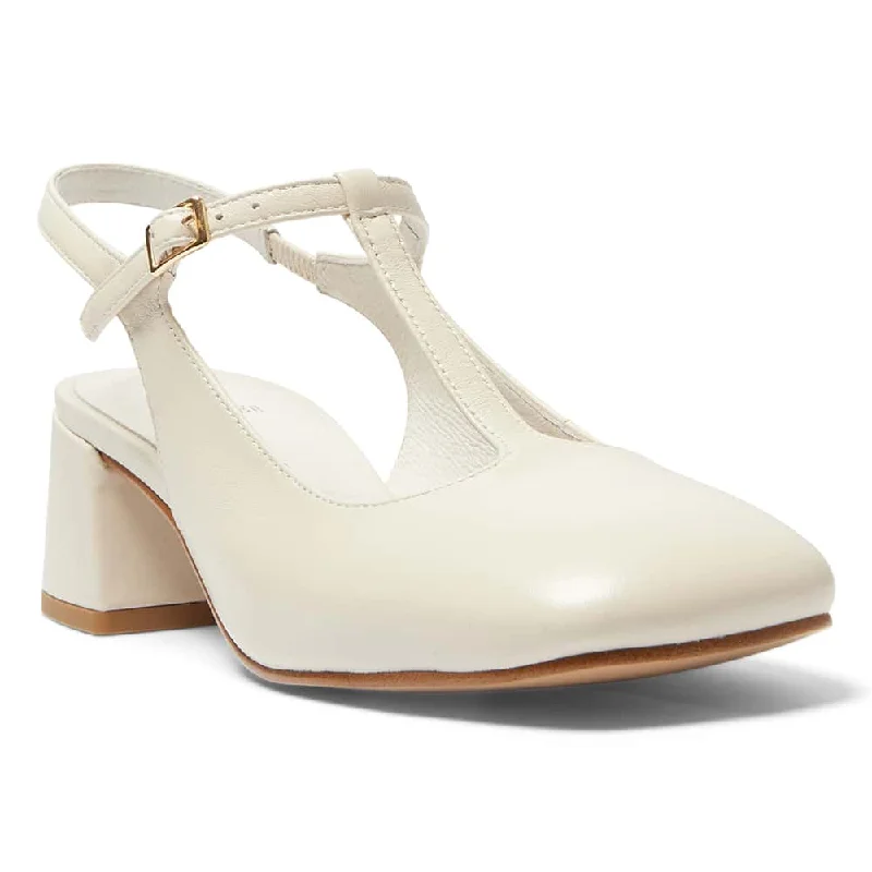 Lotus Heel in Ivory Leather