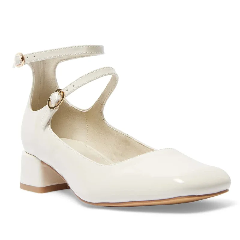 Lydia Heel in Bone Patent