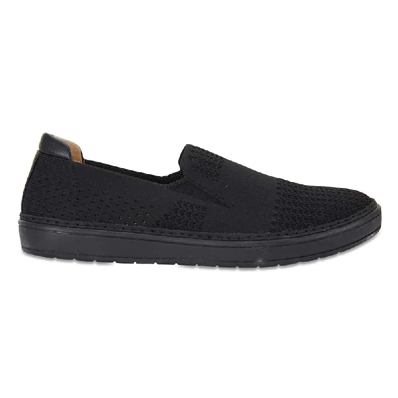 Onyx Loafer in Black On Black Fabric