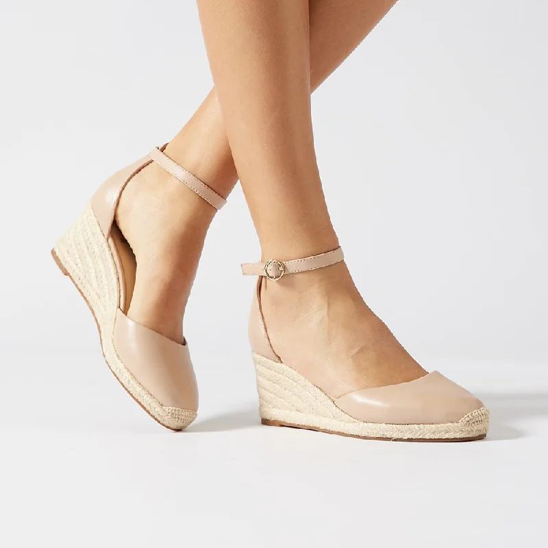 Peru Wedge in Nude Leather