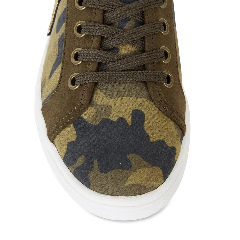 Street Sneaker in Camouflage