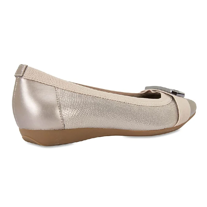 Tamsin Flat in Pewter