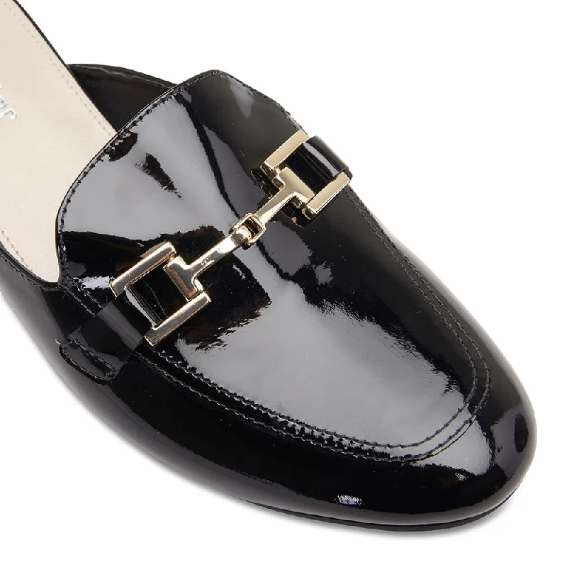 Titan Slide in Black Patent