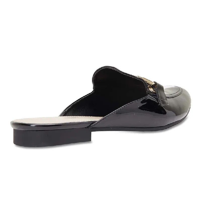 Titan Slide in Black Patent