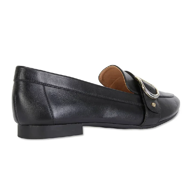 Tyson Loafer in Black Leather