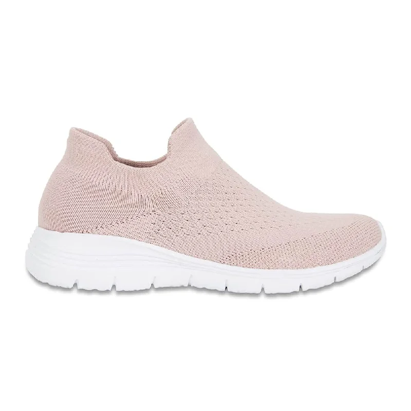 Woods Sneaker in Blush Fabric