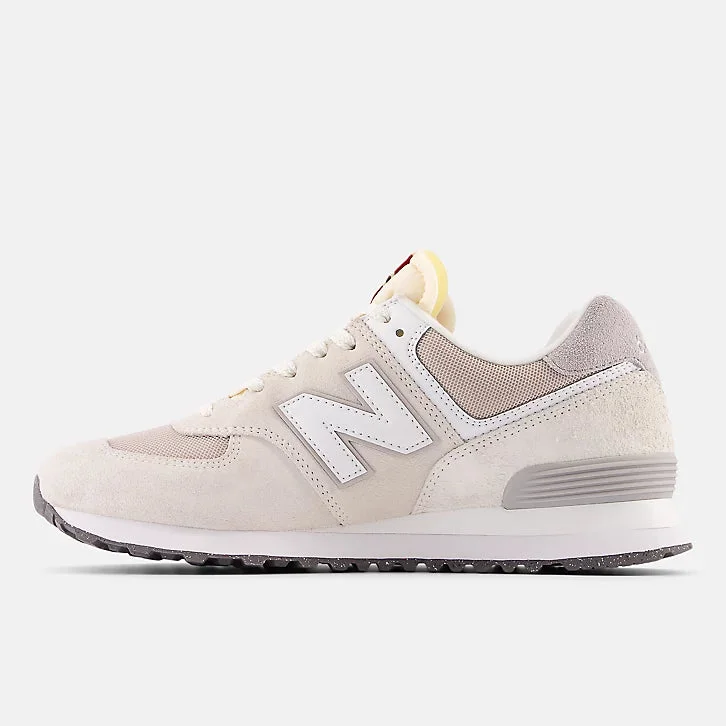 574 - Sea Salt with NB 102 White