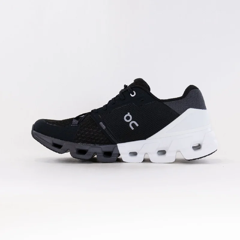 On Cloudflyer 4 (Women's) - Black/White