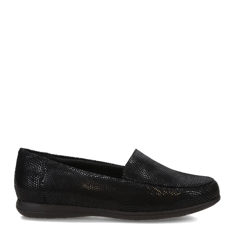 Women's Trotters, Deanna Loafer